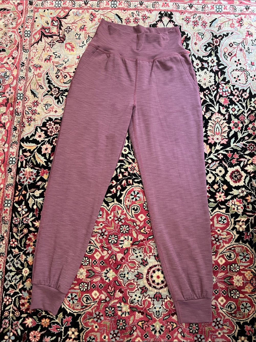 Beyond Yoga Midi Jogger Size Small